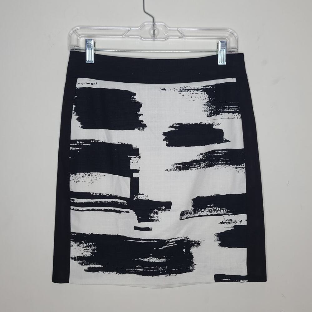 Ann Taylor black white brush stroke abstract stripe career office skirt - 2